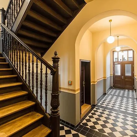 Apartment Stylisches Zentrales City-apartment Mit 2 Balkonen Leipzig